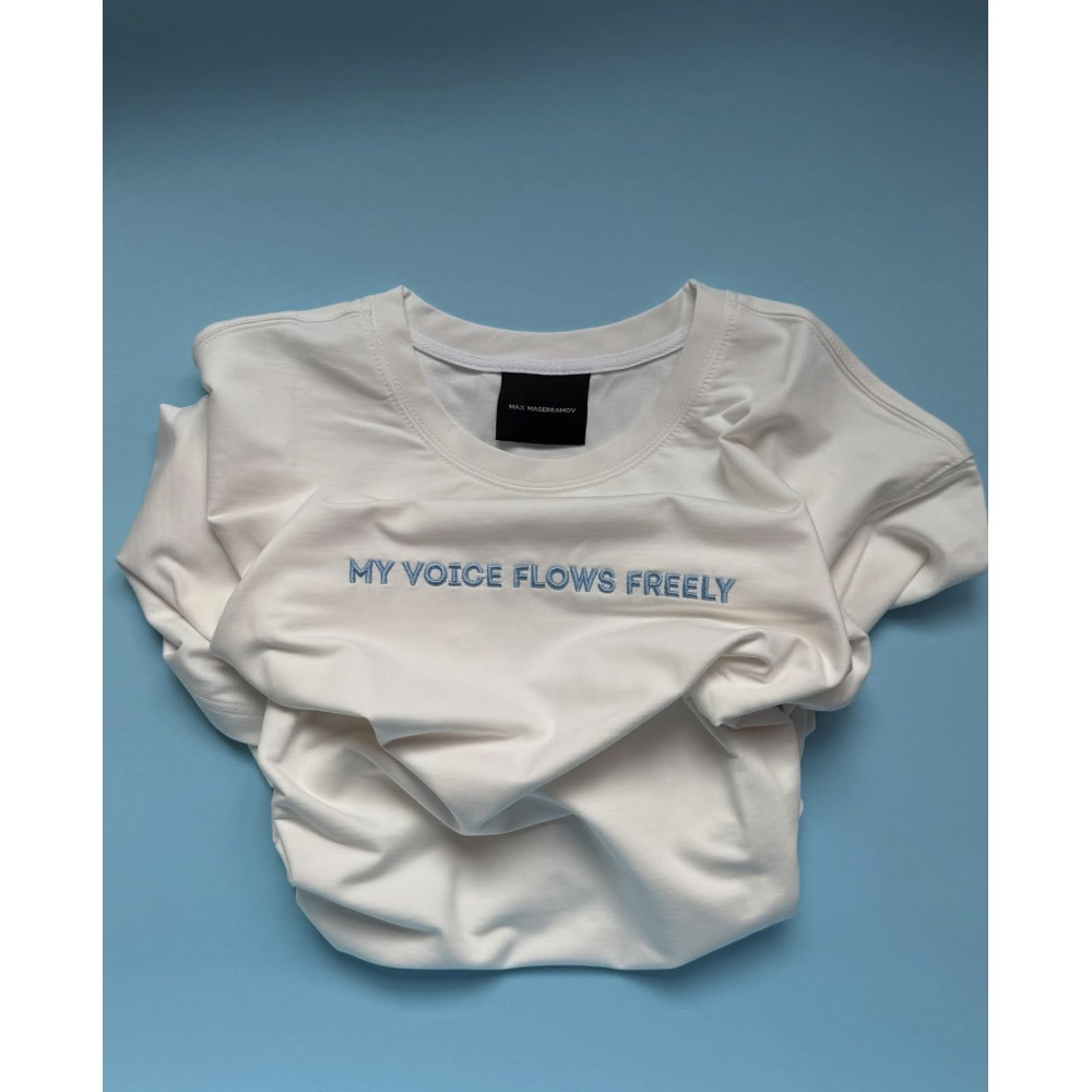 Футболка “My voice flows freely”