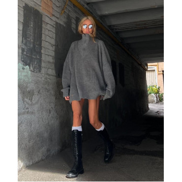 Светр на змійці oversize
